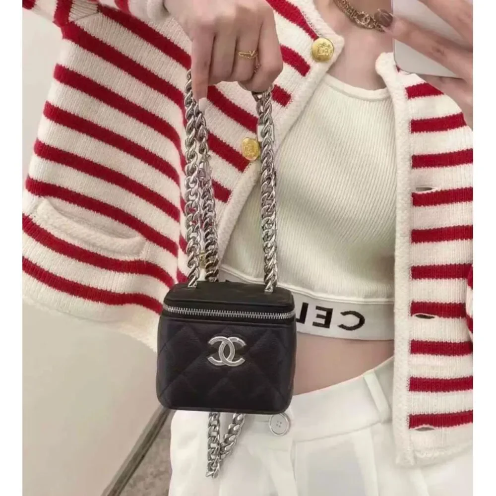 Chanel Women Pre-Loved Bag Very Good Condition